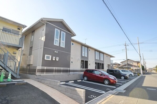 コートヴィレッジ かりんの物件外観写真